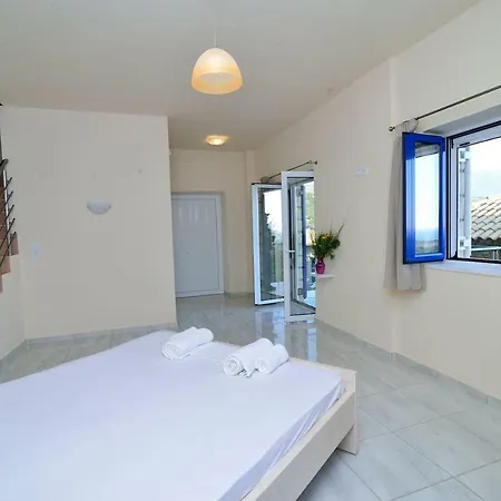 Holiday home Thalia Stone Near The Beach Amazing Sunset *